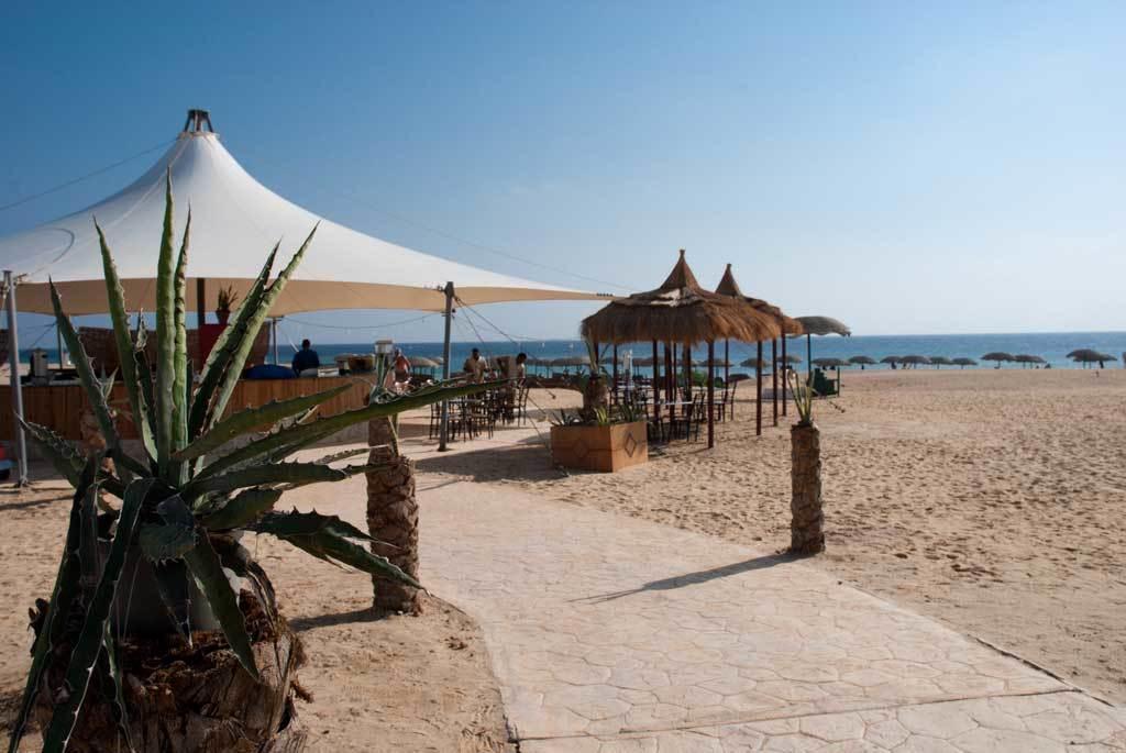 Hotel Jaz Grand Marsa Baia di Coraya Esterno foto