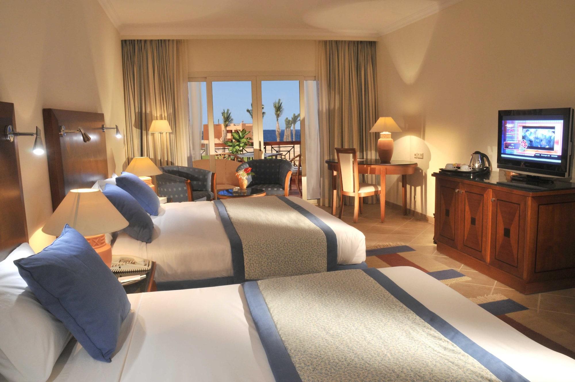 Hotel Jaz Grand Marsa Baia di Coraya Esterno foto