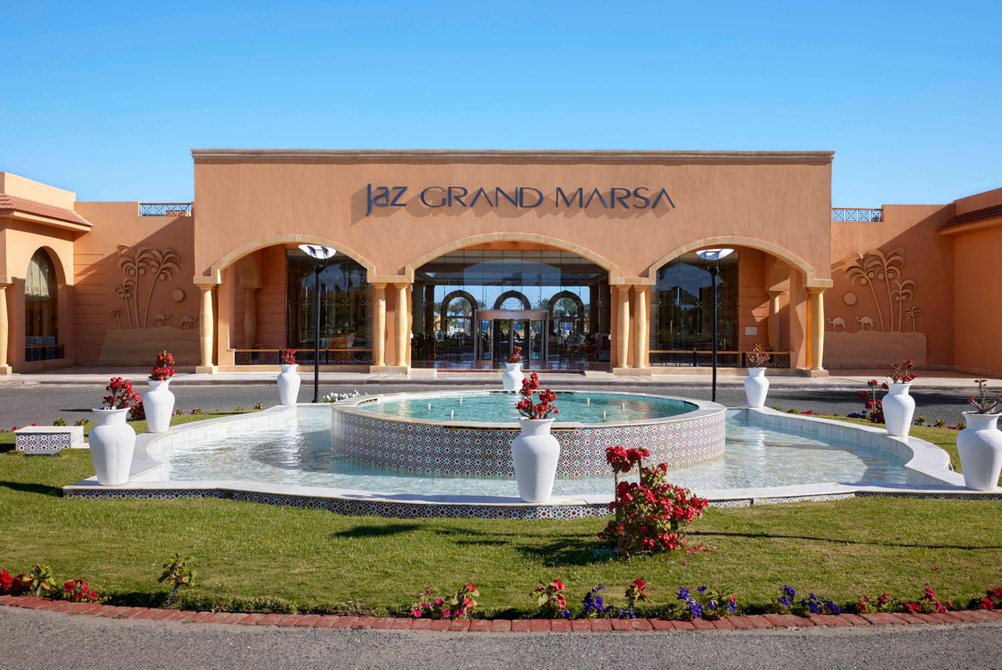Hotel Jaz Grand Marsa Baia di Coraya Esterno foto