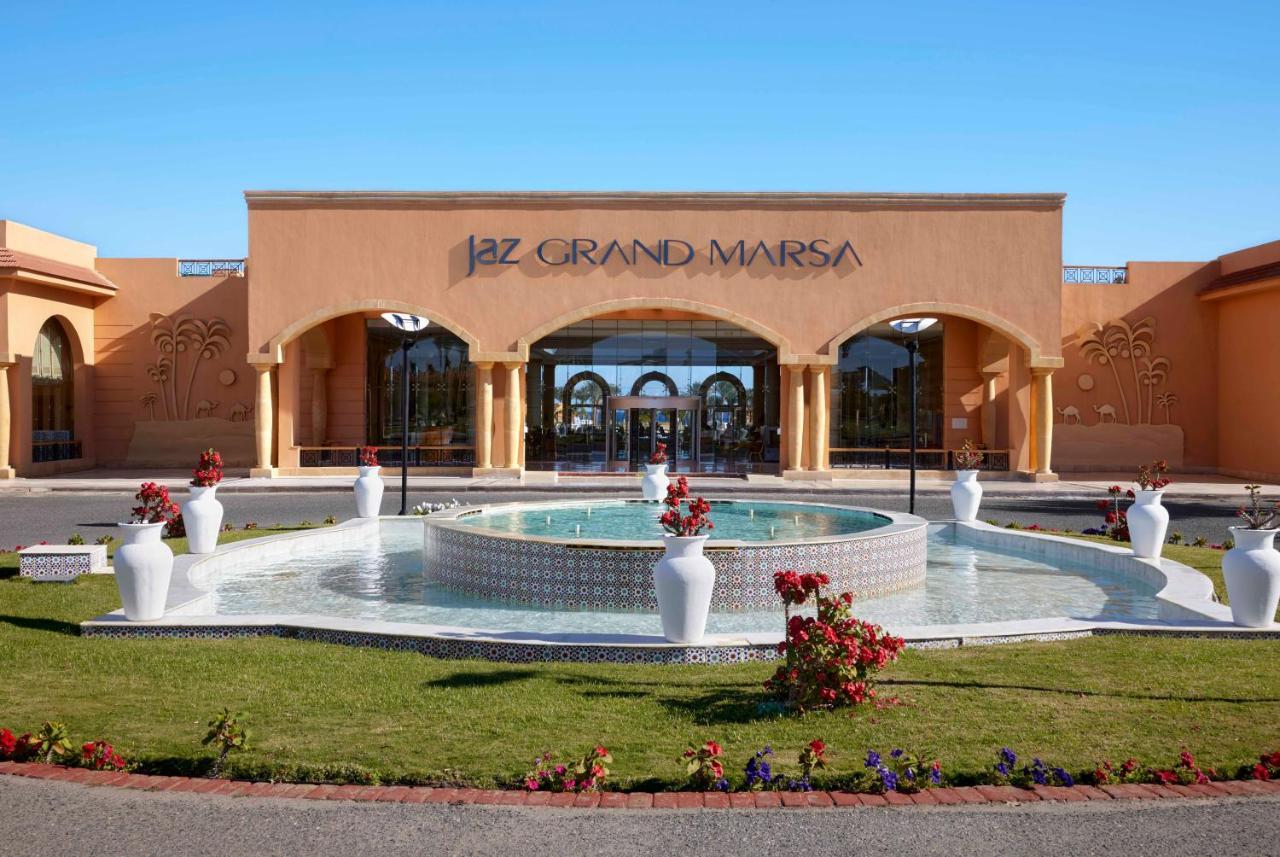 Hotel Jaz Grand Marsa Baia di Coraya Esterno foto