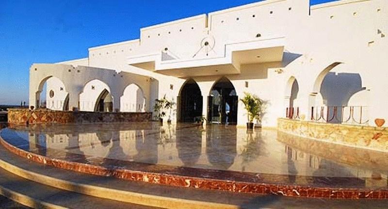 Hotel Jaz Grand Marsa Baia di Coraya Esterno foto
