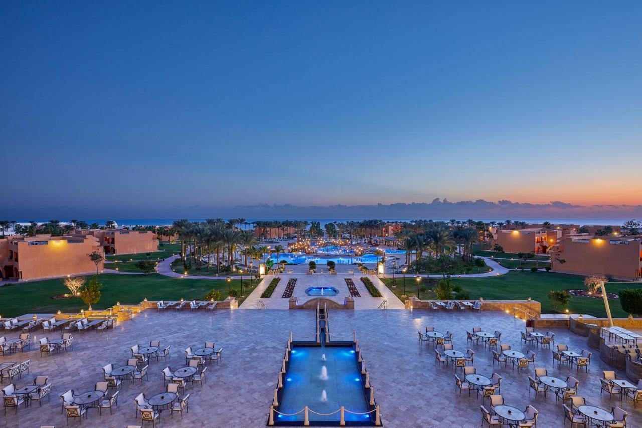 Hotel Jaz Grand Marsa Baia di Coraya Esterno foto