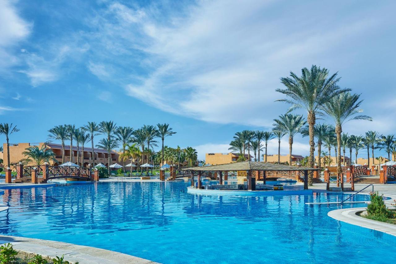 Hotel Jaz Grand Marsa Baia di Coraya Esterno foto